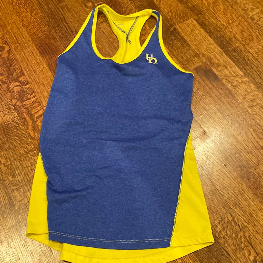 University of Delaware razor back tank